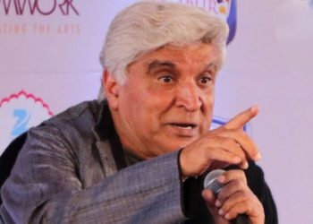 স্বামীদের বউ পেটানোর অধিকার দেওয়ায় তালিবানের নিন্দা করলেন জাভেদ আখতার ; তিনি ভারতের “মুফতি এবং মোল্লাদের” কাছে এই তালিবানি আইনের বিরোধিতার আহ্বান জানালেন