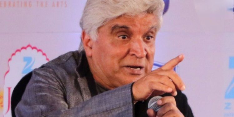 স্বামীদের বউ পেটানোর অধিকার দেওয়ায় তালিবানের নিন্দা করলেন জাভেদ আখতার ; তিনি ভারতের “মুফতি এবং মোল্লাদের” কাছে এই তালিবানি আইনের বিরোধিতার আহ্বান জানালেন