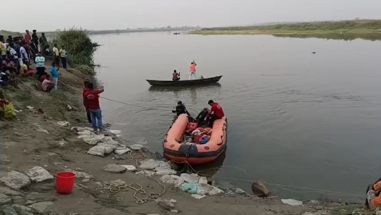 প্রাচীন মায়াপুরে ভাগীরথীর ঘাটে  স্নান করতে নেমে তলিয়ে গেলেন উত্তরাখণ্ডের ইসকন শিষ্য যুবক 