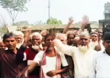 চাঁচলে রাজনৈতিক প্রতিহিংসা ! পঞ্চায়েতে কংগ্রেসকে জেতানোয় গোটা গ্রামকে সরকারি প্রকল্প থেকে বঞ্চিত রাখার অভিযোগ 