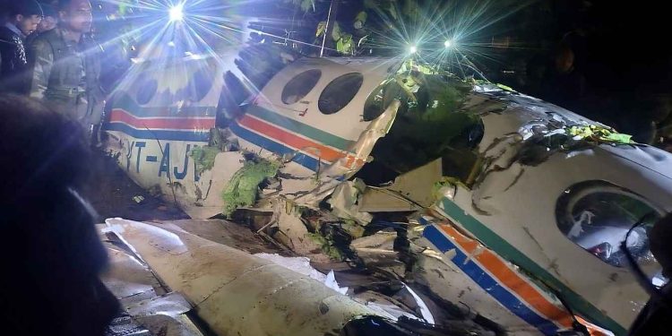 ঝাড়খণ্ডের কাছে ছত্রায় রাঁচি-দিল্লি এয়ার অ্যাম্বুলেন্স বিধ্বস্ত হয়ে রোগীসহ নিহত ৭