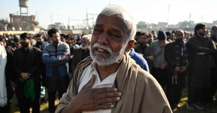 হিন্দু-শিখ-খ্রিস্টান ও আহমদিয়া মুসলিমদের নিশ্চিহ্ন করার পর এখন শিয়াদের উপর নজর ; সুন্নিদের মারাত্মক জালে ফেঁসে এখন অস্তিত্ব সঙ্কটের মুখে পাকিস্তানের শিয়া সম্প্রদায়  