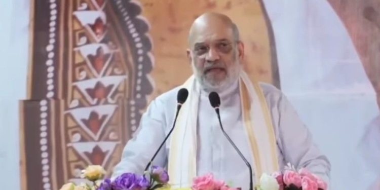 বিজেপি মে মাসে ক্ষমতায় এসে ৪৫ দিনের মধ্যেই রাজ্যে সপ্তম বেতন কমিশন বাস্তবায়িত করার ঘোষণা করলেন অমিত শাহ