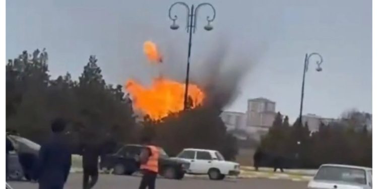 বিমানবন্দরে ইরানের হামলার পর পালটা হামলার প্রস্তুতি নিচ্ছে আজারবাইজান  