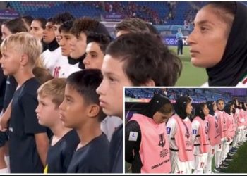 ভারতে বুক চাপড়ে কান্নাকাটি দেখা গেলেও খেলার মাঠেও খোমিনির বিরুদ্ধে প্রতিবাদে সরব ইরানি মহিলা ফুটবল দল 