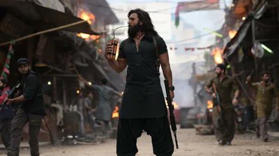 মাত্র তিন দিনে বিশ্বব্যাপী ৫০০ কোটি টাকা সংগ্রহ করল “ধুরন্ধর ২” 