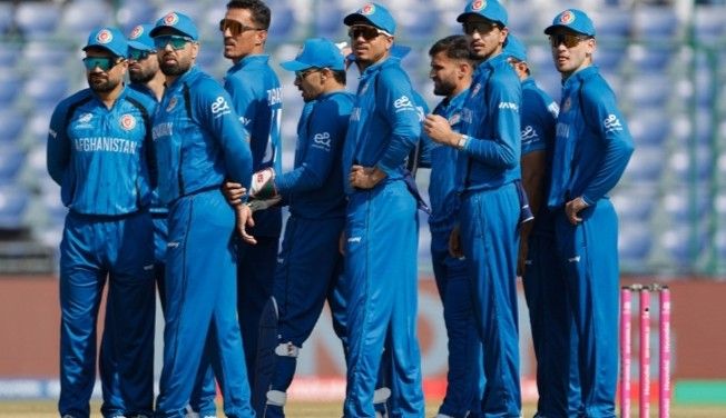 কাবুলের হাসপাতালে পাকিস্তানের বিমান হামলার পর ক্ষুব্ধ প্রতিক্রিয়া ব্যক্ত করেছে আফগান ক্রিকেটাররা