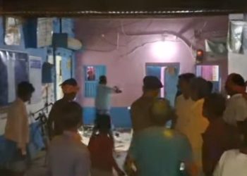 মানিকচকে হোলির দিন শুট আউটের ঘটনায় গুলিবিদ্ধ এক কিশোরের মৃত্যু,এনিয়ে মৃত্যু হল ২ জনের, হাসপাতালে চিকিৎসাধীন আরও ৪ 