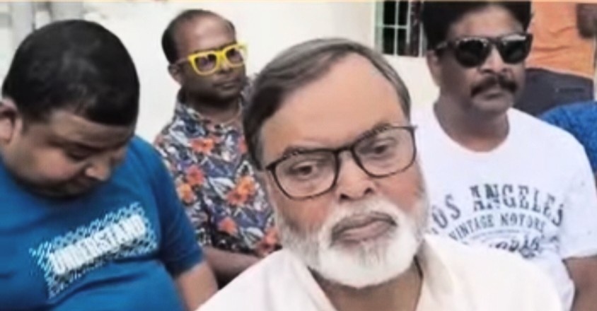 “সাজানো বাগান” অন্যের হাতে তুলে দেওয়া কিছুতেই মেনে নিতে পারছেন না হরিশ্চন্দ্রপুরে বিদায়ী তৃণমূল বিধায়ক তজমুল হোসেন 