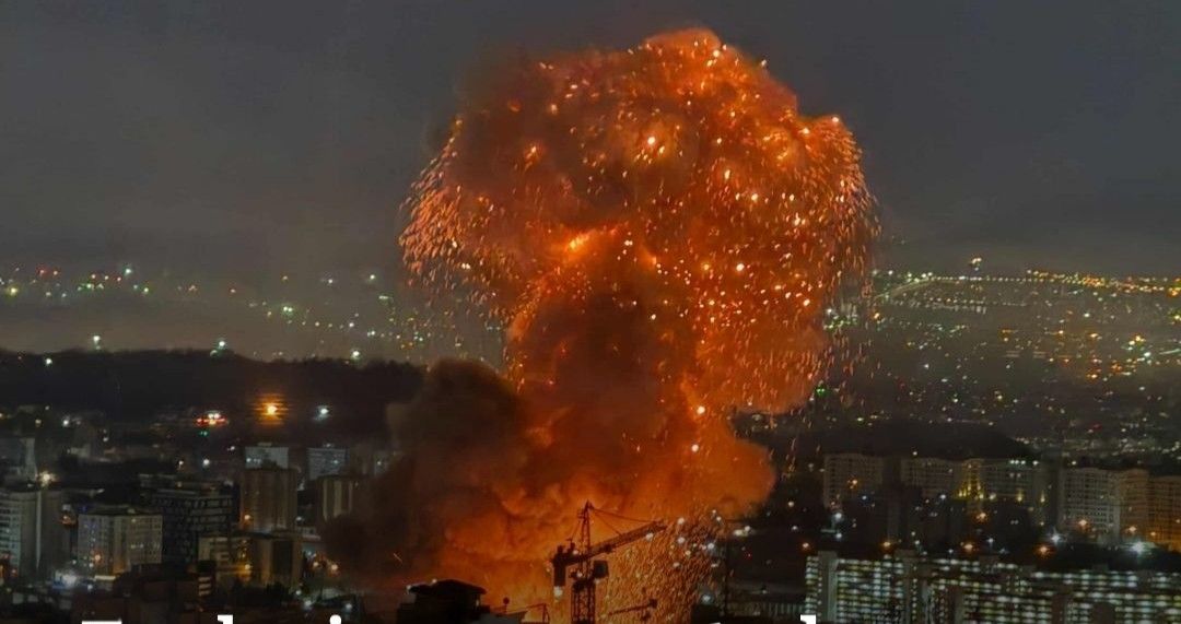 ইরানের একাধিক প্রদেশে রাতভর মারাত্মক হামলা ; সাধারণ মানুষের মধ্যে লুকিয়ে থাকা কর্মকর্তাদের অবস্থান প্রকাশ না করার জন্য নাগরিকদের হুমকি দিল ইরানের রাষ্ট্রীয় সম্প্রচার মাধ্যম