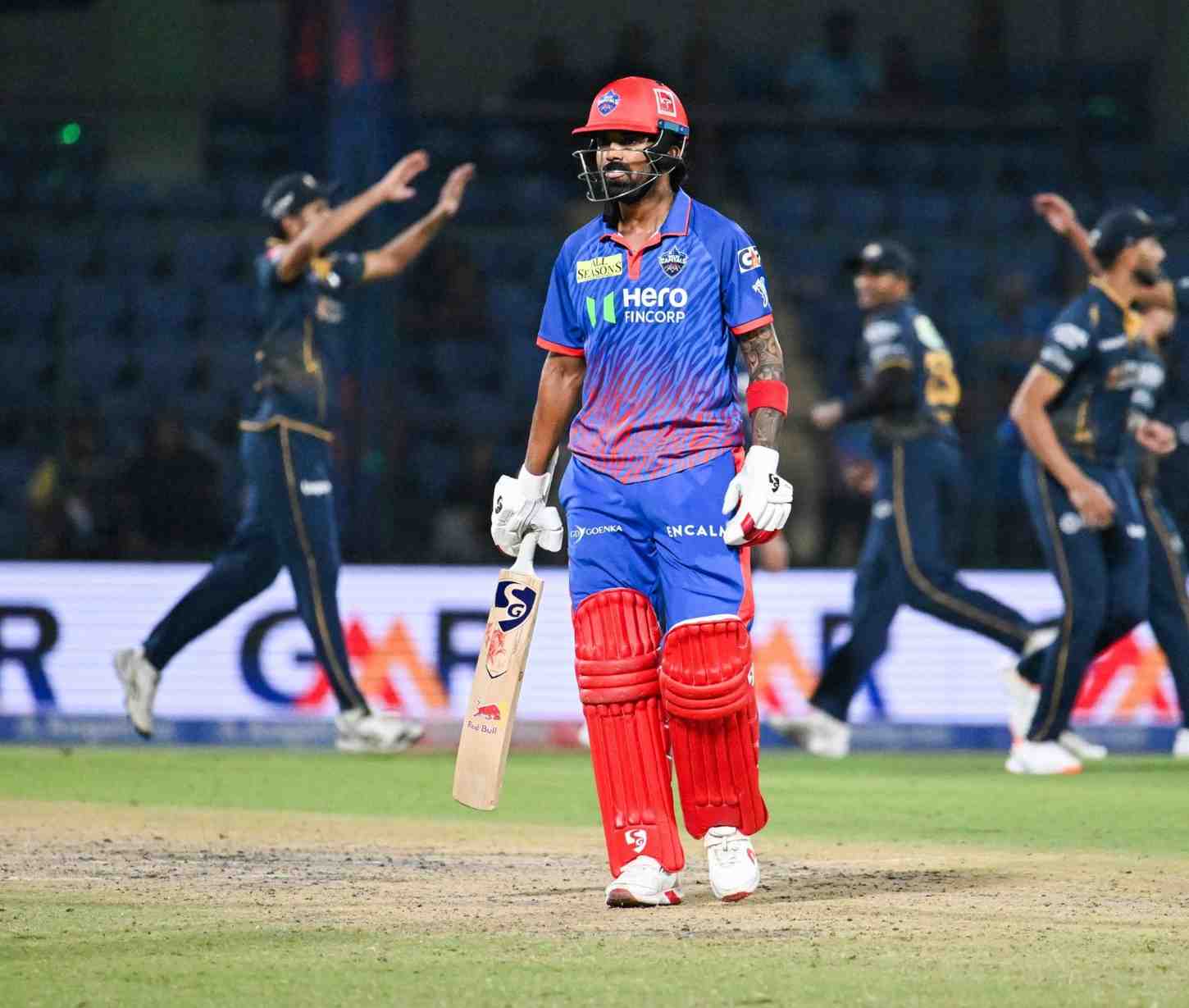 এক রোমাঞ্চকর ম্যাচে দিল্লি ১ রানে হেরেছে, শেষ ২ বলে ম্যাচের মোড় ঘুরে যায় ; নায়ক থেকে খলনায়ক বনে গেলেন ডেভিড মিলার