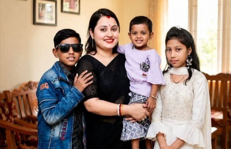 বাংলাদেশের নারায়ণগঞ্জে রাস্তা থেকে রহস্যজনকভাবে নিখোঁজ হিন্দু মহিলা ও তার ৩ শিশুসন্তান 