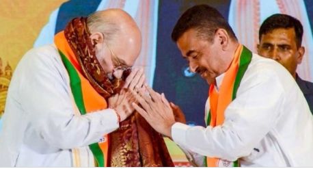 “আটটি প্রস্তাব এসেছিল,সব প্রস্তাবে একটিই নাম ছিল” : বঙ্গের মুখ্যমন্ত্রী নির্বাচন নিয়ে বললেন অমিত শাহ  