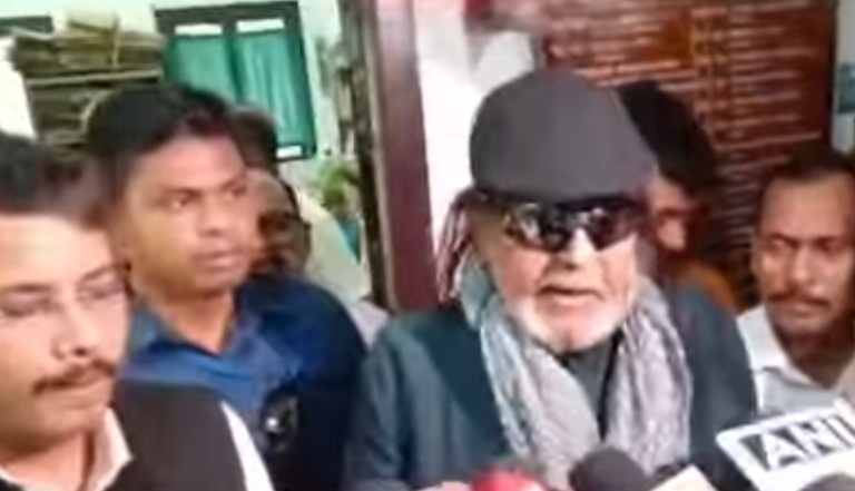 কোচবিহার রিজিওনাল ক্যান্সার সেন্টারের পরিকাঠামো উন্নয়নে উদ্যোগী হলেন মিঠুন চক্রবর্তী 