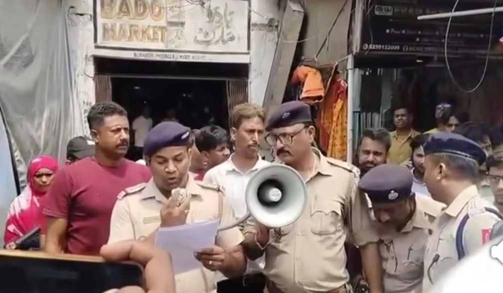 আসানসোলে থানা ভাঙচুরকারীদের কাছ থেকে ক্ষতিপূরণ উসুল করার প্রক্রিয়া শুরু হল 