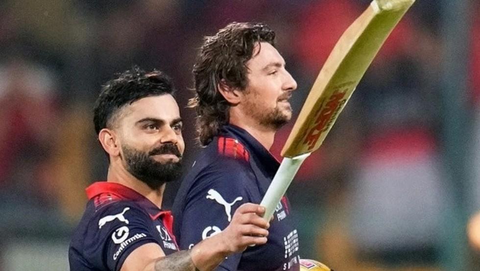 কলকাতাকে ৬ উইকেটে হারালো ব্যাঙ্গালোর, কোহলির নবম সেঞ্চুরি