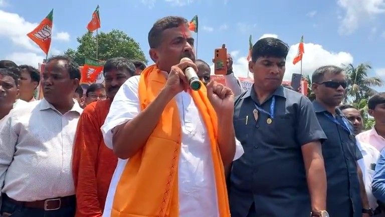 নন্দীগ্রাম ছাড়ার ইঙ্গিত দিলেন শুভেন্দু অধিকারী 