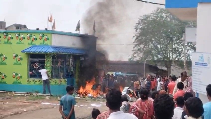 পূর্ব বর্ধমানের একাধিক জায়গায় তৃণমূলের উপর হামলা, কেতুগ্রাম ও আউশগ্রামে তৃণমূল কার্যালয়ে অগ্নিসংযোগ ; ভাতারেও ঘটেছে হামলার ঘটনা 