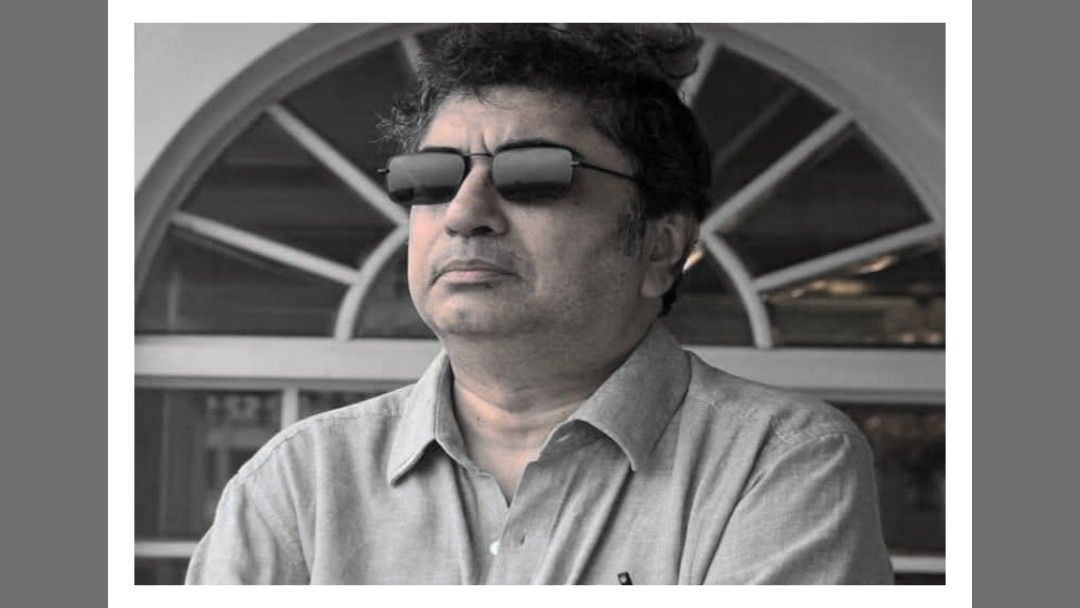 হতাশায় আত্মঘাতী হয়েছেন পরিচালক অনীক দত্ত ! 