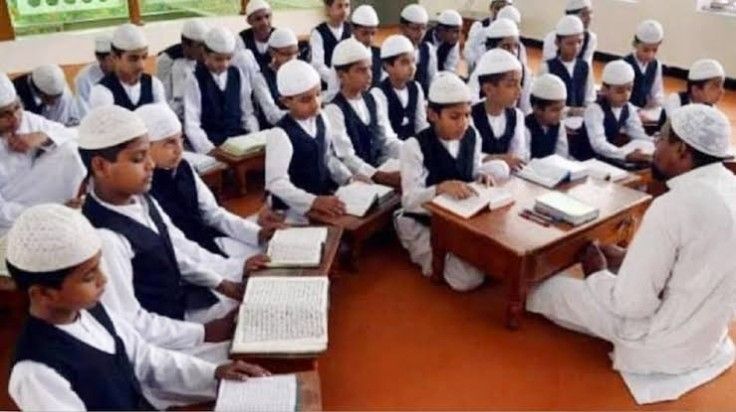 মাদ্রাসাতে ‘বন্দে মাতরম’ গাওয়া বাধ্যতামূলক করল রাজ্য সরকার 