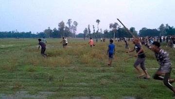 এক অনুপ্রবেশকারীকে তাড়ানোর  প্রতিবাদে বিএসএফ কর্মীদের ওপর হামলা চালালো সশস্ত্র বাংলাদেশি মৌলবাদীর দল 
