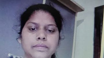 অনলাইনে পাকিস্তানি সন্ত্রাসীকে বিয়ে করে ববিতা থেকে খাদিজা হওয়া জয়পুরের মহিলা ভারতে একটি স্লিপার সেল নেটওয়ার্ক গড়ে তুলছিল ; তার বাবা বলেছেন : “এমন বিশ্বাসঘাতক মেয়ে যেন জাহান্নামেও না যায়”