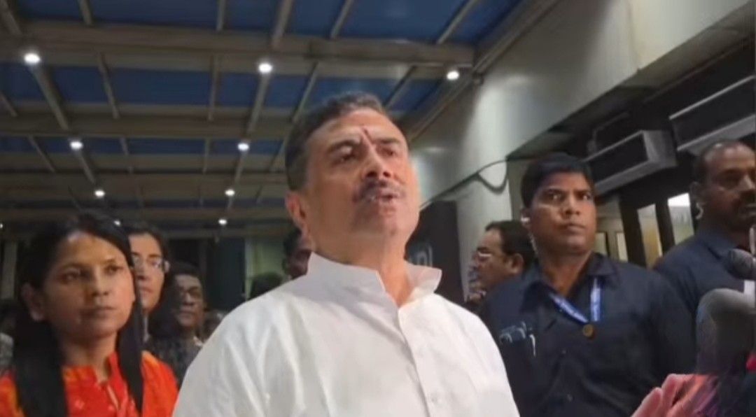 তারাতলা বিপর্যয়ের পর সমস্ত নির্মাণ কাজ বন্ধের নির্দেশ দিলেন মুখ্যমন্ত্রী,  এখনও মৃত তিন, ১৮ জন জীবিত উদ্ধার, জানালেন মুখ্যমন্ত্রী