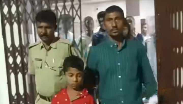 বাড়ি বানিয়ে রীতিমতো সংসার ফেঁদে বসেছিল বাংলাদেশি দম্পতি ; সাগরদিঘিতে আসার পর ২ সন্তানের জন্ম, অবশেষে ১৩ বছর পর ফিরতে হচ্ছে স্বদেশে 