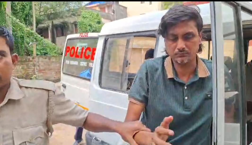 তোলাবাজির অভিযোগে গ্রেপ্তার পূর্ব বর্ধমান জেলার রায়নার ‘ত্রাস’ তৃণমূল নেতা সৈয়দ কালিমুদ্দিন