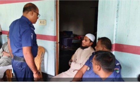 মাদ্রাসার ছাত্রকে বলাৎকার করার সময় সমকামী বড় হুজুর মাথায় হাত রেখে বলে : “মনে করো তুমি তুমি স্বপ্ন দেখতেছো” ; ঘটনা ধামাচাপা দিতে সচেষ্ট মাদ্রাসা কর্তৃপক্ষ ও শাসকদল বিএনপি