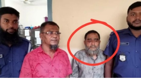 চতুর্থ শ্রেণির ছাত্রীকে ধর্ষণ করে ২০ টাকা দিয়ে বাড়ি পাঠালেন বাংলাদেশের স্কুলের প্রধান শিক্ষক ৫৫ বছরের মহম্মদ মহিউদ্দিন 