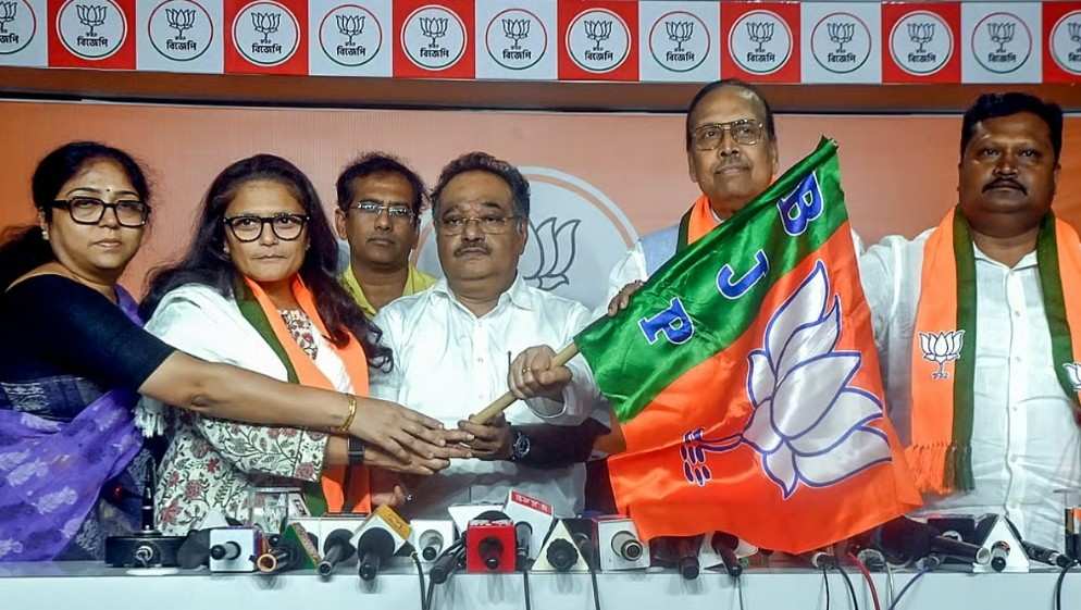 বিনা প্রতিদ্বন্দ্বিতায় রাজ্যসভায় ফের নির্বাচিত হলেন তৃণমূল ছুট ৩ সাংসদ 