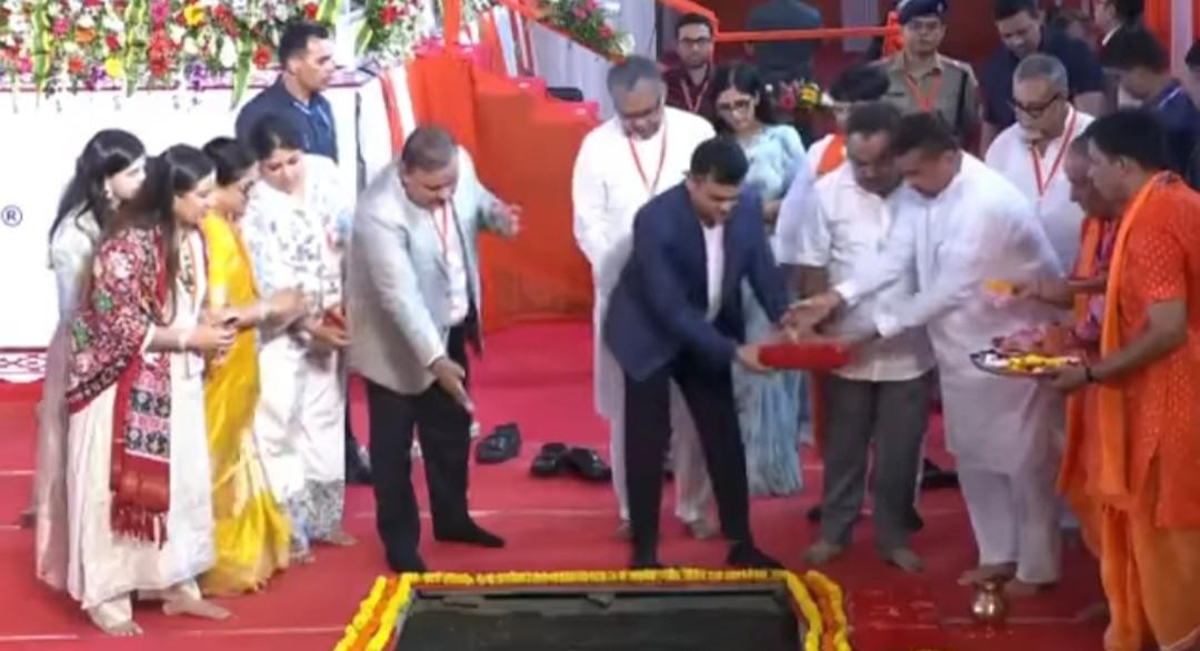 ডানকুনিতে লাক্স কোজি গ্রুপের নতুন ইউনিটের ভিত্তিপ্রস্তর স্থাপন করলেন মুখ্যমন্ত্রী শুভেন্দু অধিকারী 