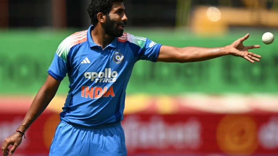 ইংল্যান্ডের বিপক্ষে প্রথম ওয়ানডেতে ইতিহাস গড়লেন ভারতের ফাস্ট বোলার জসপ্রিত বুমরাহ