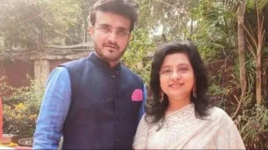 সৌরভ গাঙ্গুলী ও তাঁর স্ত্রী ডোনা গাঙ্গুলীকে প্রাণনাশের হুমকি ; বিগত ৬ মাস ধরে চিঠি আসছে 