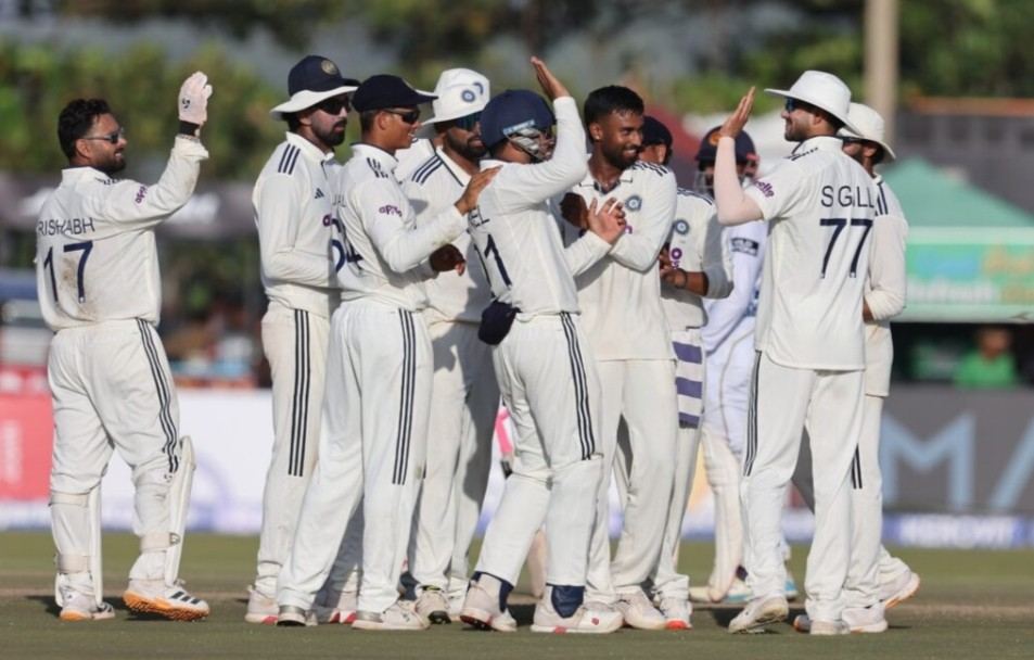 গল টেস্টে মানব সুথারের প্রথম ১০ উইকেট শিকারে শ্রীলঙ্কাকে ১৬৫ রানের বিশাল ব্যবধানে হারিয়েছে ভারত 
