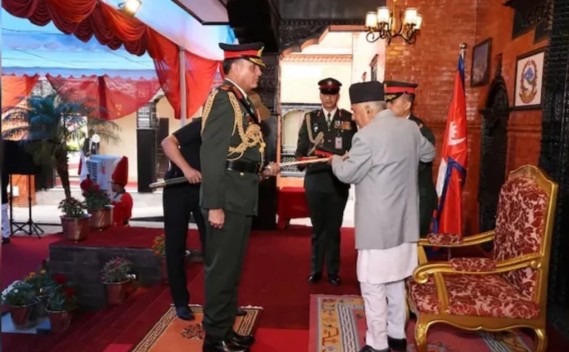 ভারতের সেনাপ্রধানকে সম্মানসূচক জেনারেল পদমর্যাদা দিয়ে সম্মানিত করল নেপাল 