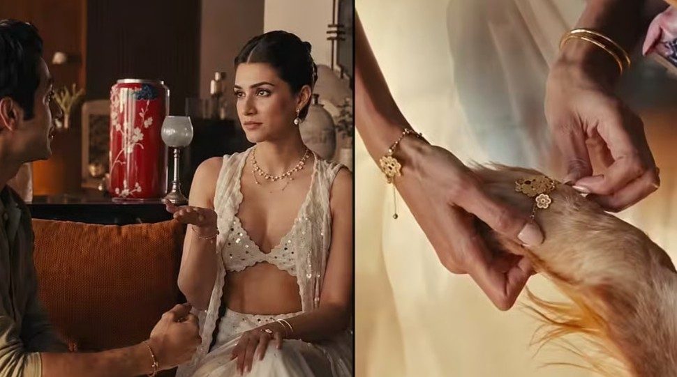 ব্রা পরে ভাই ও পোষা কুকুরকে রাখি পরিয়ে বিতর্কে জড়ালেন  অভিনেত্রী কৃতি স্যানন 