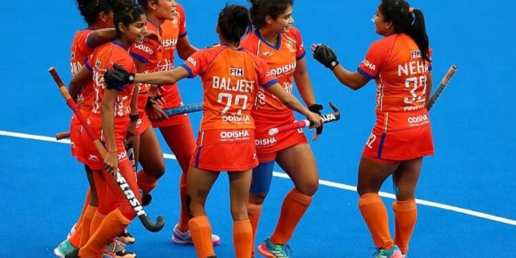 এশিয়ান গেমসের ফাইনালে উঠল ভারতীয় মহিলা হকি দল; স্বর্ণের জন্য লড়বে চীনের বিপক্ষে 