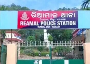ওড়িশার দেওগড়ে প্রেমিকার সঙ্গে দেখা করতে যাওয়া ভিন্ন জাতের  যুবককে আগুনে পুড়িয়ে মারল আত্মীয়রা 