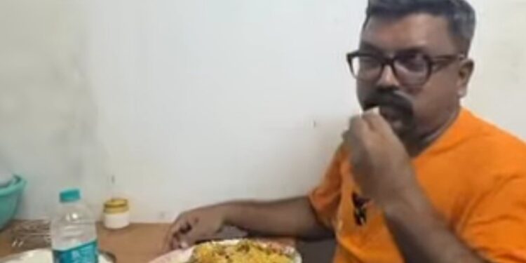 দেশবিরোধী কার্যকলাপ ও চক্রান্তের অভিযোগে এনআইএ -এর হাতে গ্রেপ্তার বিতর্কিত ইউটিউবার দীপক বেপারী