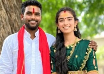 আদালতে ন্যায়বিচার না পেয়ে অন্তঃসত্ত্বা বোনের হত্যার প্রতিশোধ নিতে ভগ্নিপতিকে প্রকাশ্য রাস্তায় কুপিয়ে খুন করল ভাই 