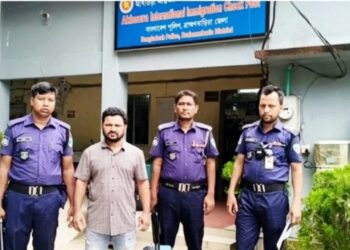 বোন-ভাগ্নেকে নিয়ে পশ্চিমবঙ্গে ঢুকতে গিয়ে গ্রেপ্তার আওয়ামী লীগ নেতা ইদ্রিস আলী