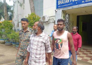 ভাতারে বিজেপির মণ্ডল সভাপতিকে মারধরের অভিযোগে গ্রেপ্তার দলেই ২ কর্মী 
