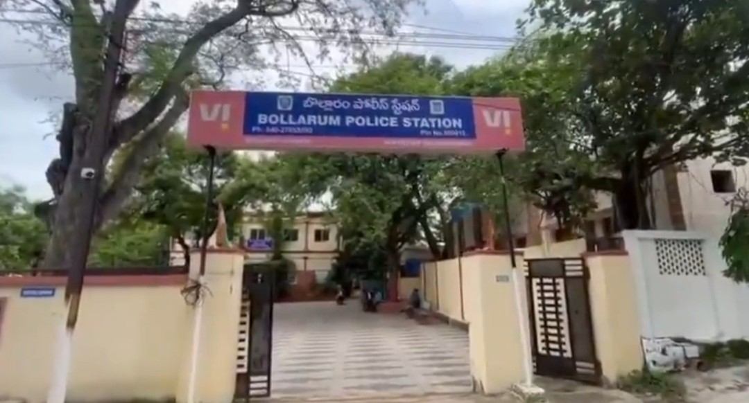 হায়দ্রাবাদে সেনার গুদাম থেকে বিপুল অত্যাধুনিক আগ্নেয়াস্ত্র ও গোলাবারুদ চুরি ; নিরাপত্তা নিয়ে বাড়ছে উদ্বেগ 