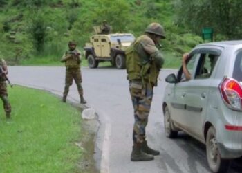 নিয়ন্ত্রণ রেখা অতিক্রমের চেষ্টার সময় রাজৌরিতে ১৯ বছর বয়সী পাকিস্তানি নারী গ্রেপ্তার 